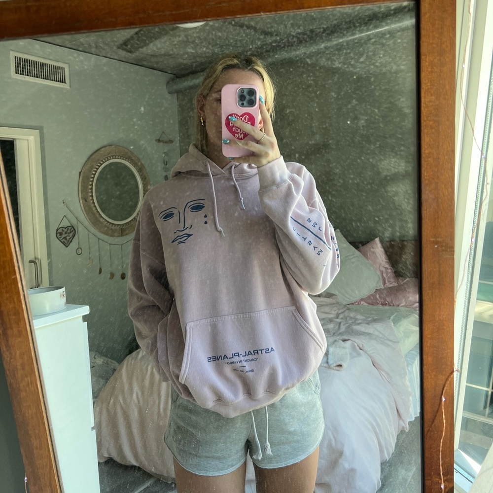 urban outfitters sweatshirt
